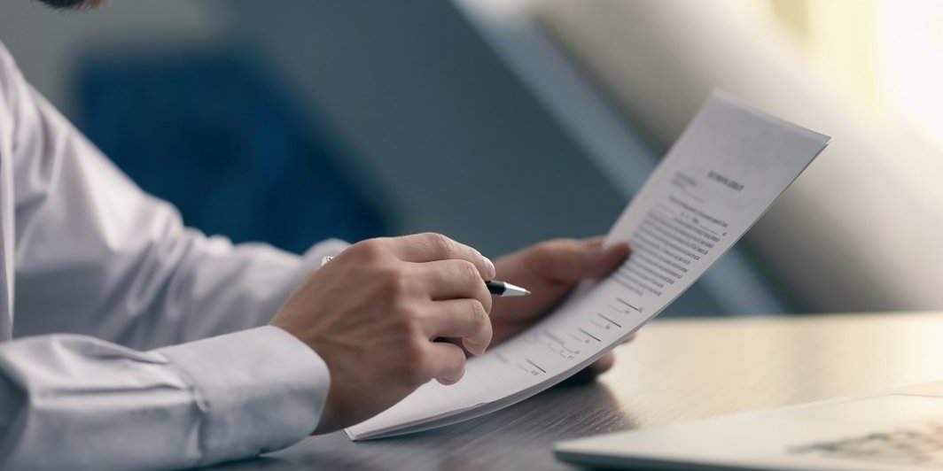 Obligaţia raportării fondurilor şi resurselor economice blocate. Formularul propus spre consultare publică