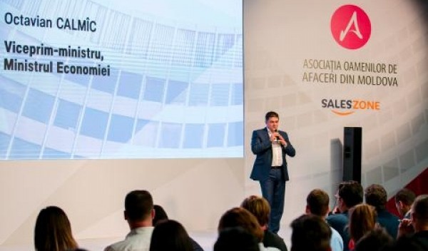 Octavian Calmîc: ”Comerțul online este o oportunitate foarte eficientă pentru promovarea mărfurilor autohtone pe piețele internaționale”
