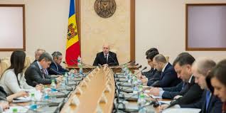Guvernul nu a susţinut iniţiativa Preşedintelui de modificare a legii privind taxa pentru poluarea mediului
