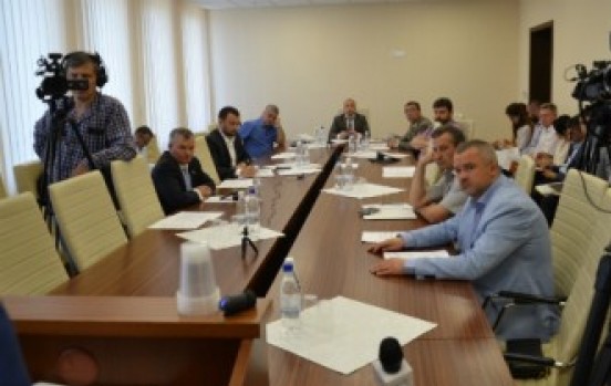 Comisia parlamentară pentru economie, buget și finanțe nu au susținut inițiativa de prelungire cu un an a termenului de activitate în bază de patentă