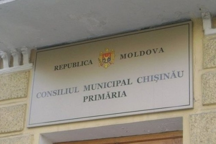 Un șir de taxe locale aplicate în Chișinău vor fi mai mari anul viitor