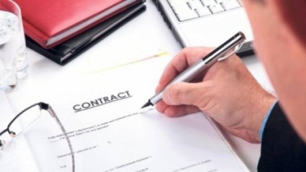 Un agent economic - obligat să modifice contractele cu consumatorii! Cel puțin șase puncte din ele pot fi considerate clauze abuzive