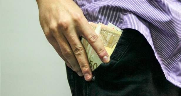 Unde și cât de bine se plătește de companiile din Moldova. În ce regiuni sunt cele mai mici lefuri