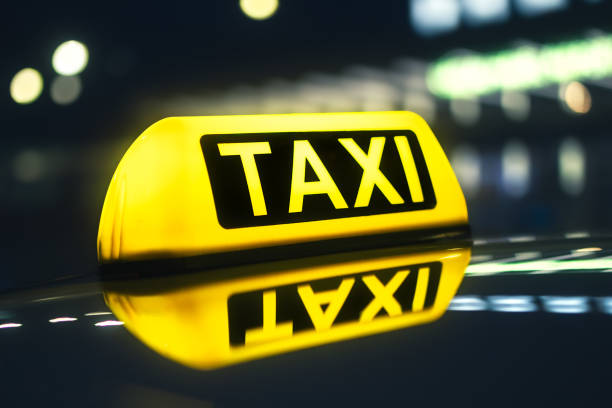 Amenzi de peste 15 000 lei pentru prestatorii de servicii taxi care încalcă legislația