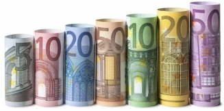 BCE a retras din circulație 353.000 de bancnote euro contrafăcute, 80% sunt cele de 20 și 50 euro