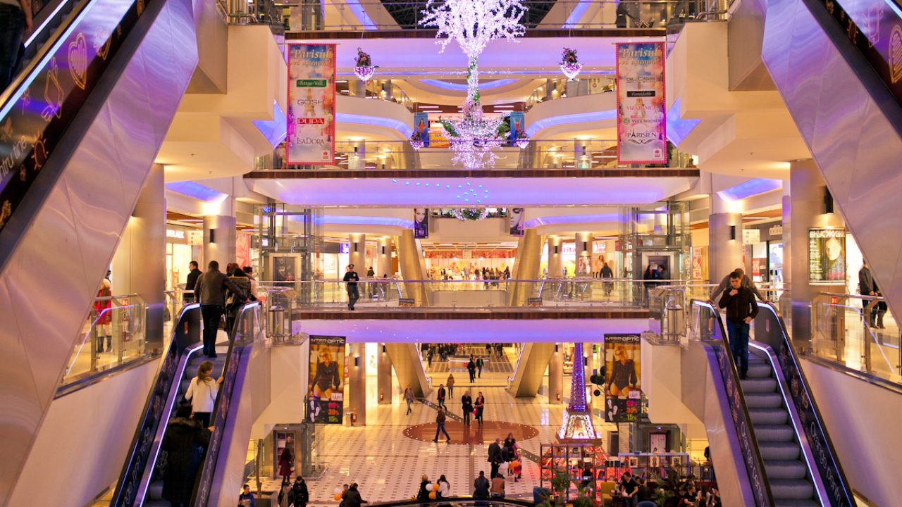 Din 1 iulie 2020, centrele comerciale din mun.Chișinău activează cu program obișnuit
