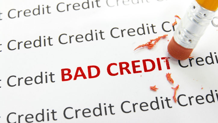 Reguli noi pentru birourile istoriilor de credit. Amenzi şi închisoare pentru încălcarea legii