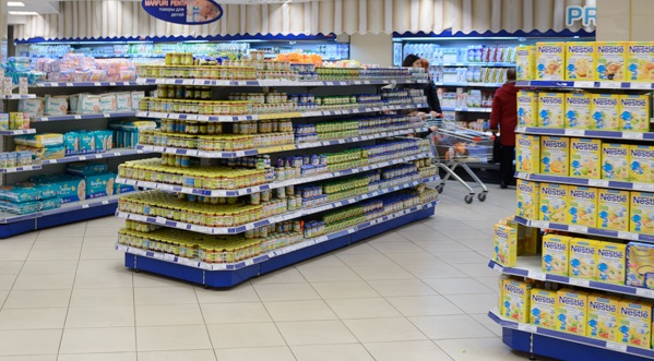Consumatorii, mai atenţi la etichetele produselor
