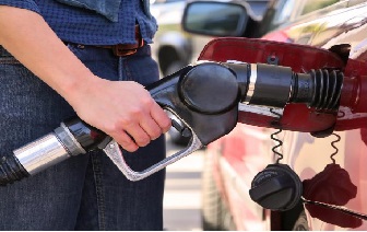 ANRE a stabilit prețurile plafon de comercializare a carburanților pentru următoarele două săptămâni