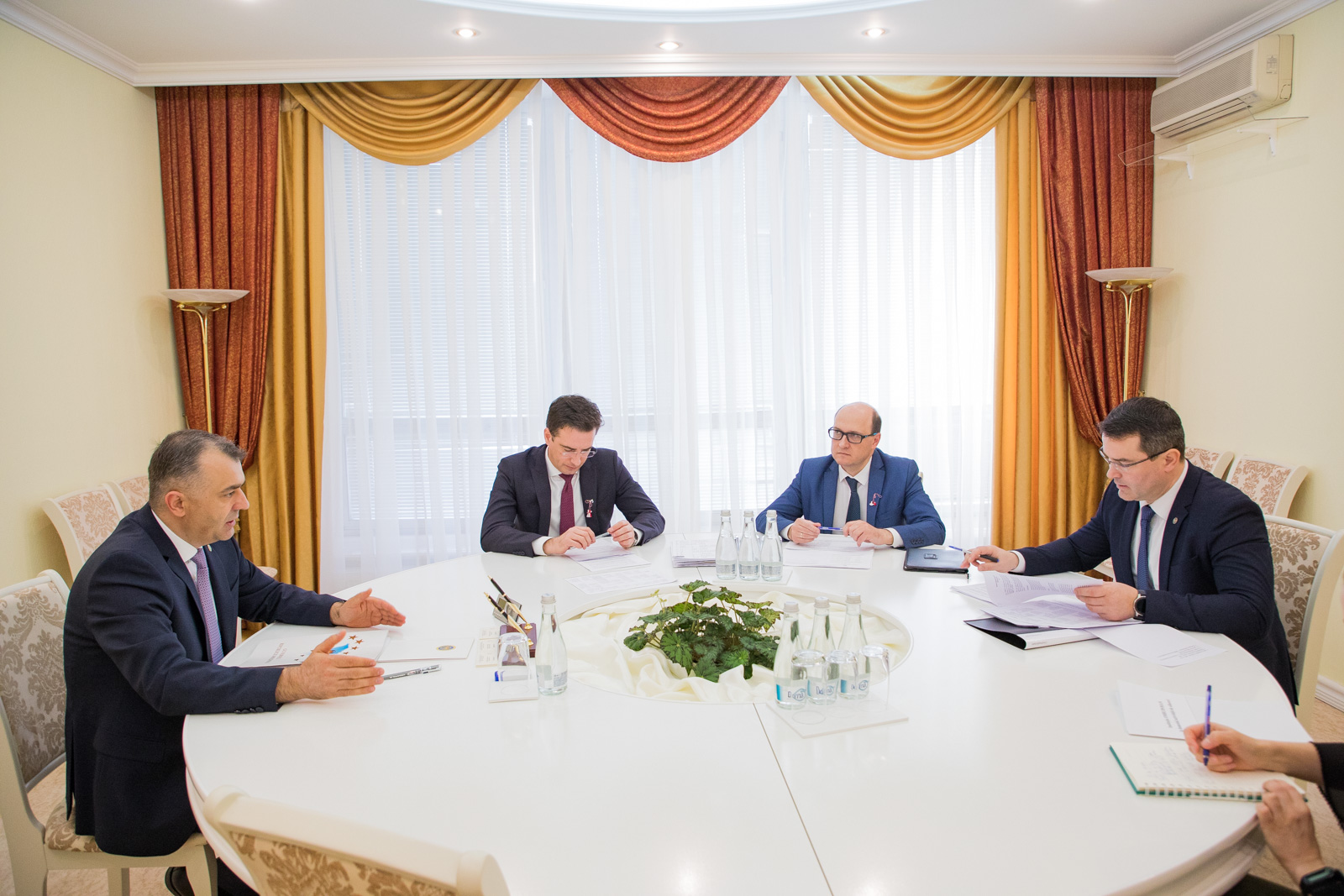 Instituția Ombudsmanului business-ului, discutată în ședință cu prim-ministru