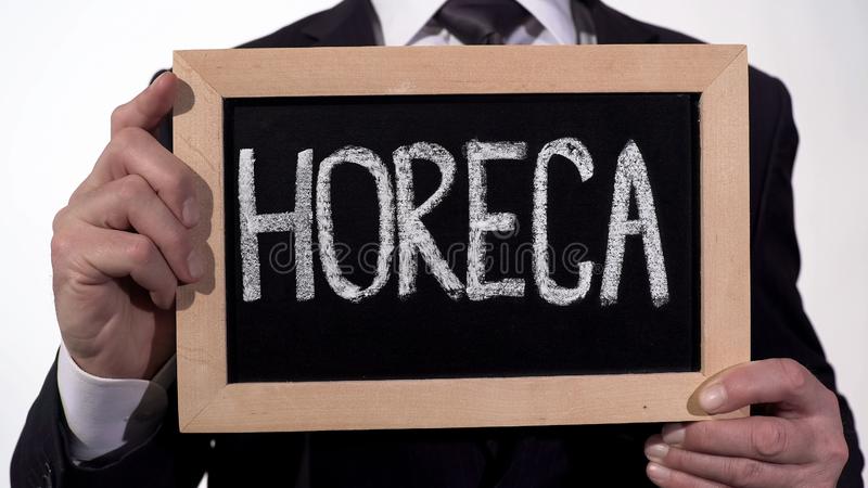Inițiativă legislativă: reducerea cotei TVA pentru HoReCa, de la 1 octombrie