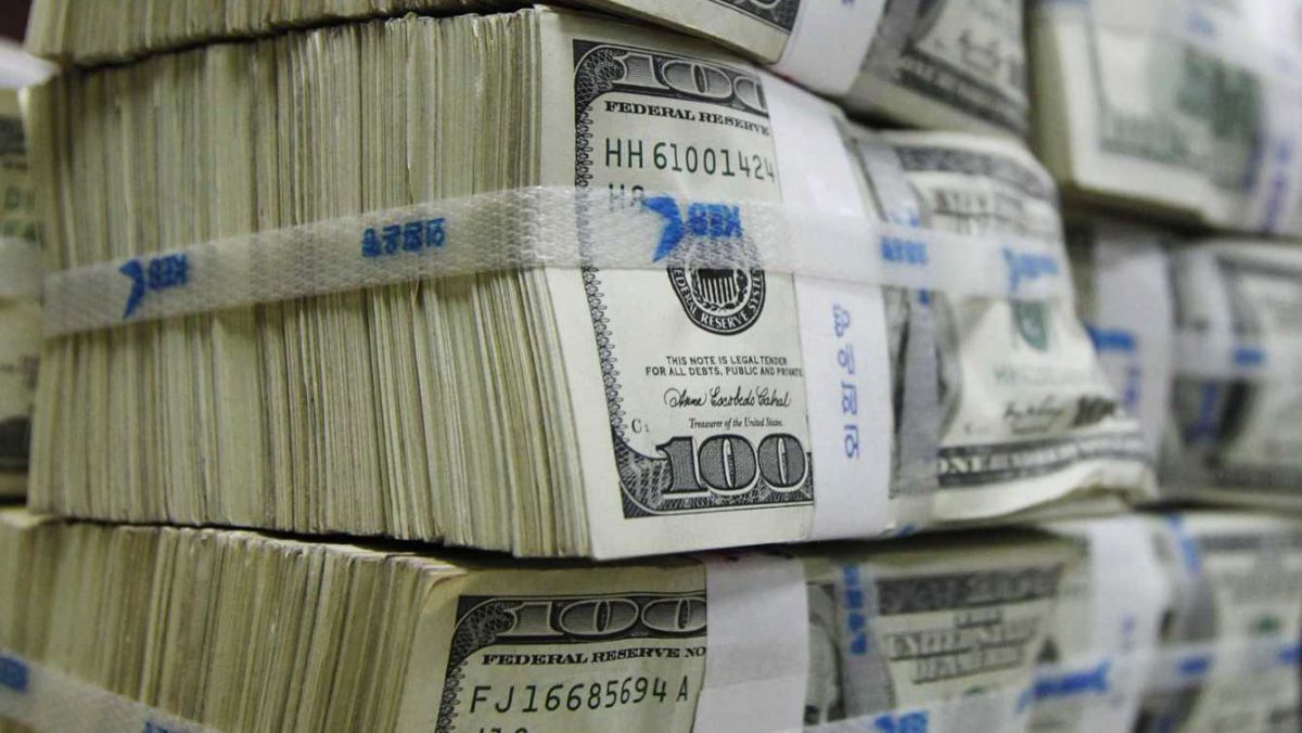 Rezervele valutare ale BNM au depășit 2 miliarde de dolari