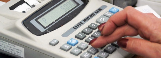 Persoanele acuzate de evaziune fiscală ar putea scăpa de pedeapsă penală