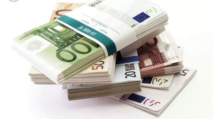 Împrumuturile de la bănci, tot mai scumpe! Cu câte procente a crescut rata medie a dobânzilor