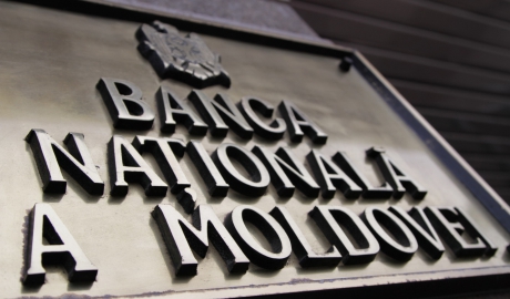 BNM îşi schimbă din nou prognoza asupra inflaţiei şi spune când ar putea relaxa politica monetară